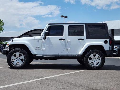 2012 Jeep Wrangler Unlimited Sahara