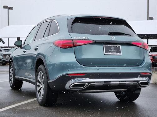 2025 Mercedes-Benz GLC 300 4MATIC