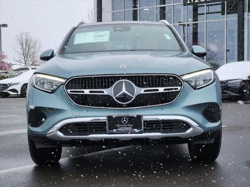2025 Mercedes-Benz GLC 300 4MATIC