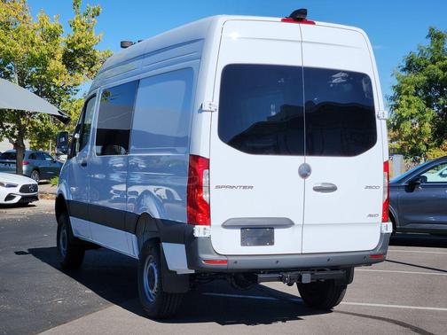 Arctic White 2026 Mercedes-Benz Sprinter 2500 Standard Roof