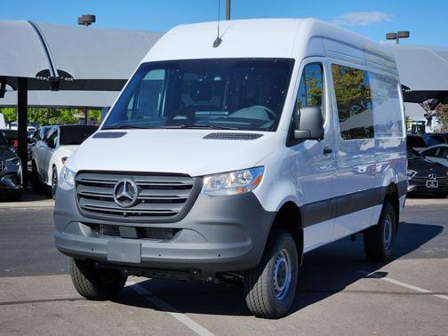 Arctic White 2026 Mercedes-Benz Sprinter 2500 Standard Roof