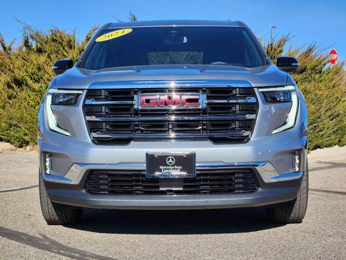 2024 GMC Acadia Elevation