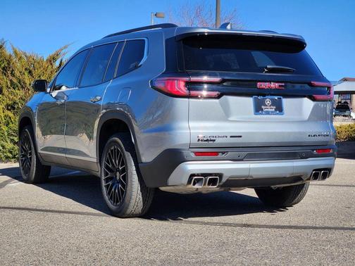 2024 GMC Acadia Elevation