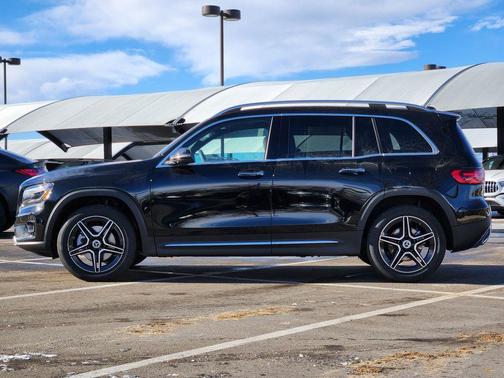 2026 Mercedes-Benz GLB 250 Base 4MATIC