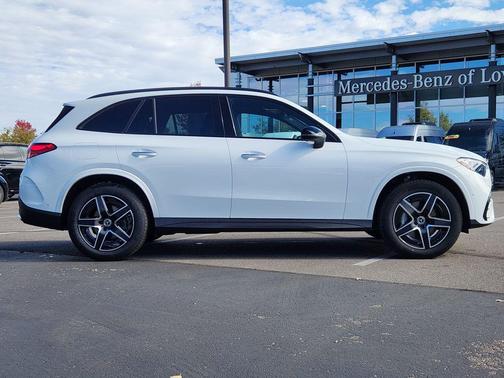 2025 Mercedes-Benz GLC 300 
