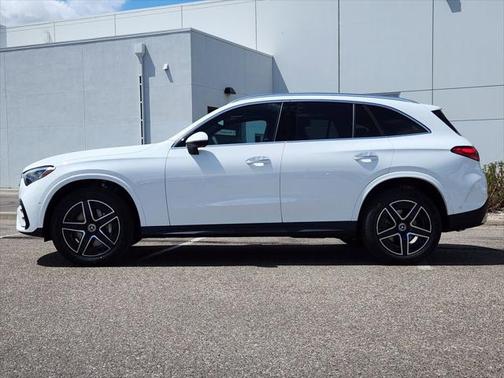 2025 Mercedes-Benz GLC 300 4MATIC