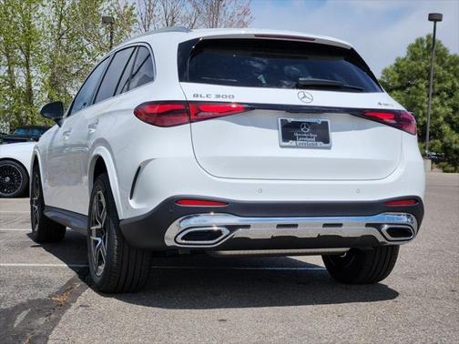 2025 Mercedes-Benz GLC 300 4MATIC