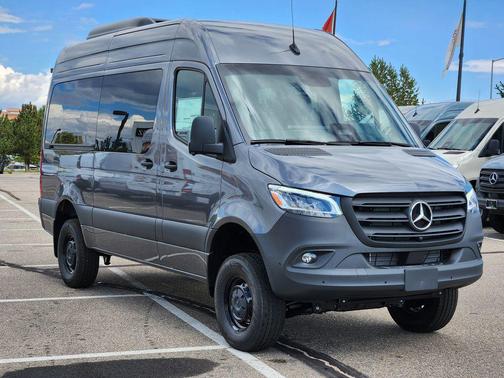 2025 Mercedes-Benz Sprinter 2500 Standard Roof