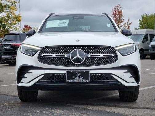 2026 Mercedes-Benz GLC 300 4MATIC