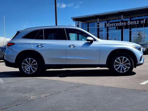 2025 Mercedes-Benz GLC 300 4MATIC