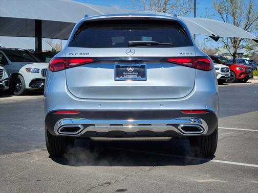 2025 Mercedes-Benz GLC 300 4MATIC
