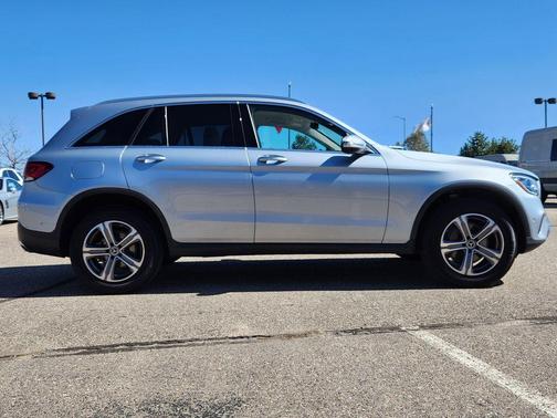 2022 Mercedes-Benz GLC 300 Base 4MATIC
