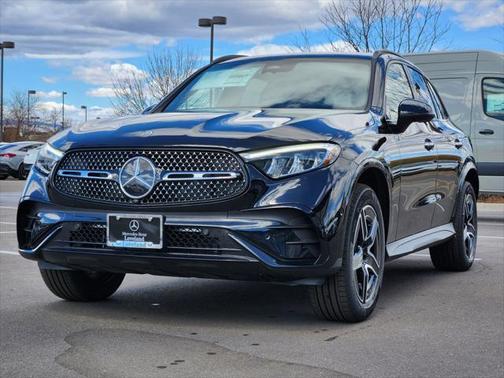 2025 Mercedes-Benz GLC 300 4MATIC