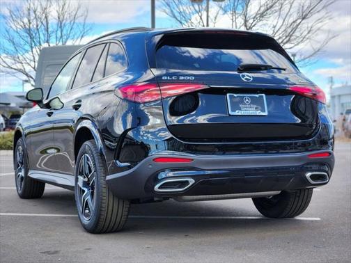 2025 Mercedes-Benz GLC 300 4MATIC