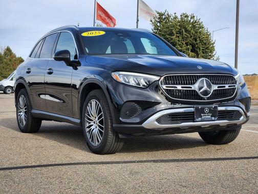 2025 Mercedes-Benz GLC 300 Base 4MATIC