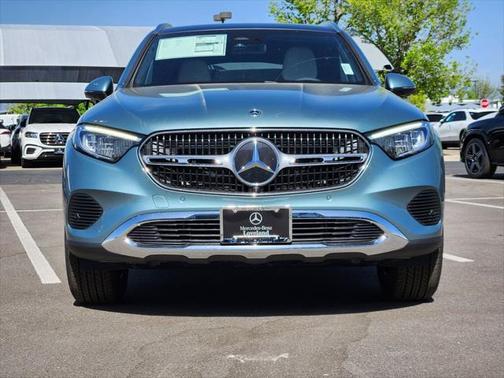 2025 Mercedes-Benz GLC 300 4MATIC