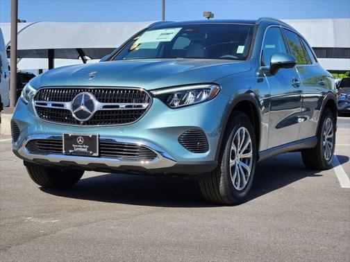 2025 Mercedes-Benz GLC 300 4MATIC