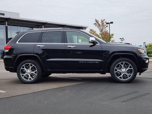 2020 Jeep Grand Cherokee Overland
