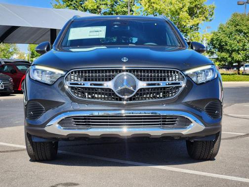 2026 Mercedes-Benz GLC 300 4MATIC