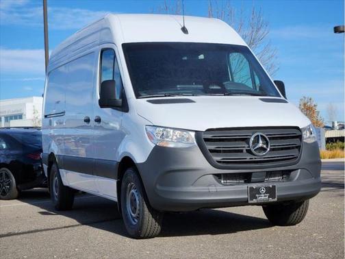 2025 Mercedes-Benz Sprinter 2500 Standard Roof
