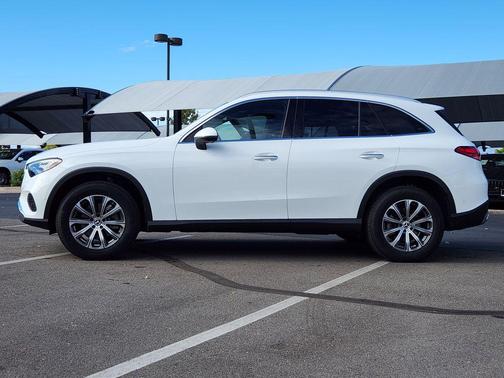 2025 Mercedes-Benz GLC 300 4MATIC