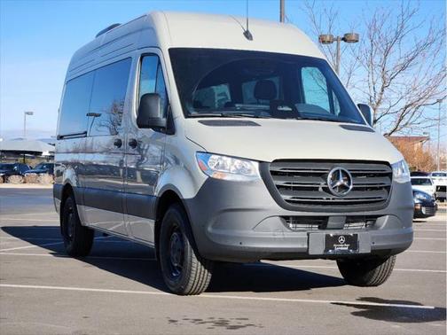 2025 Mercedes-Benz Sprinter 2500 Standard Roof