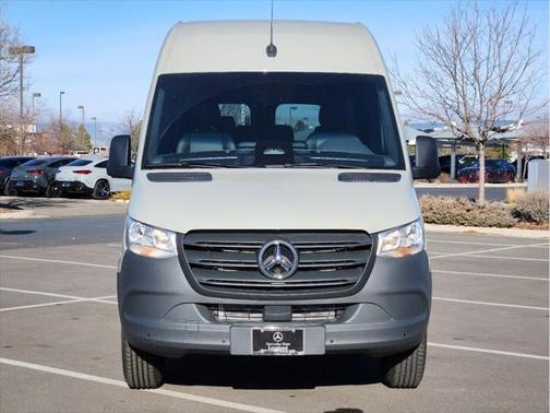 2025 Mercedes-Benz Sprinter 2500 Standard Roof