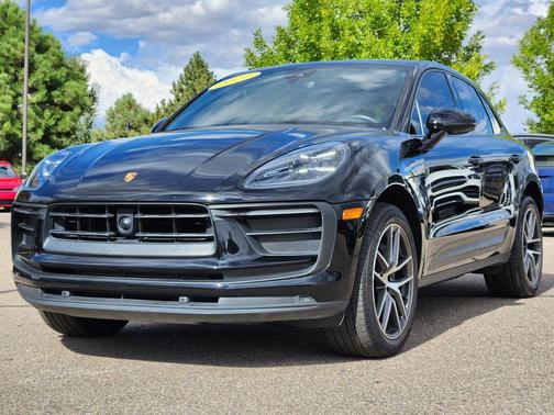 2022 Porsche Macan Base