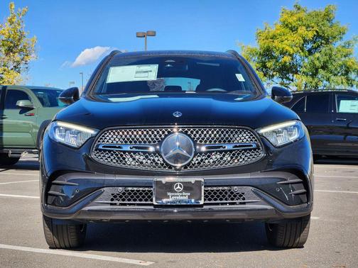 2026 Mercedes-Benz GLC 300 4MATIC