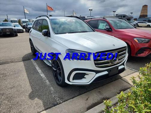 2025 Mercedes-Benz GLS 450 4MATIC