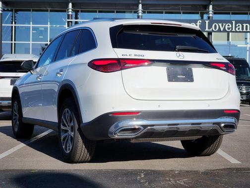2026 Mercedes-Benz GLC 300 4MATIC
