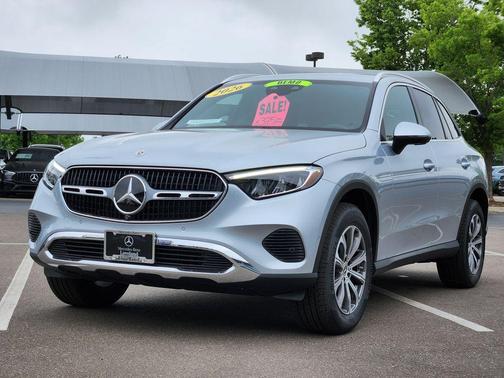 Cirrus Silver Metallic 2026 Mercedes-Benz GLC 300 Base 4MATIC
