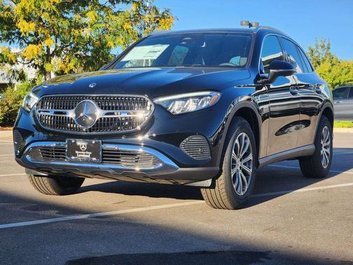 2026 Mercedes-Benz GLC 300 4MATIC