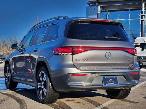 2023 Mercedes-Benz EQB 300 Base 4MATIC