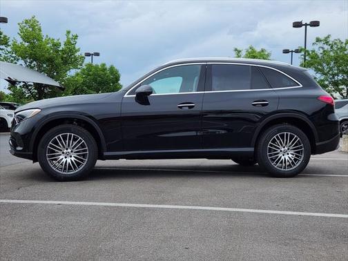 2025 Mercedes-Benz GLC 300 4MATIC