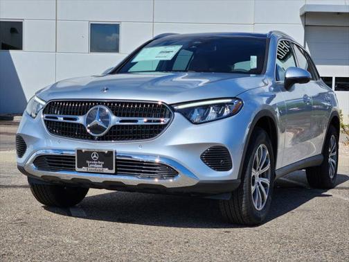 2025 Mercedes-Benz GLC 300 4MATIC