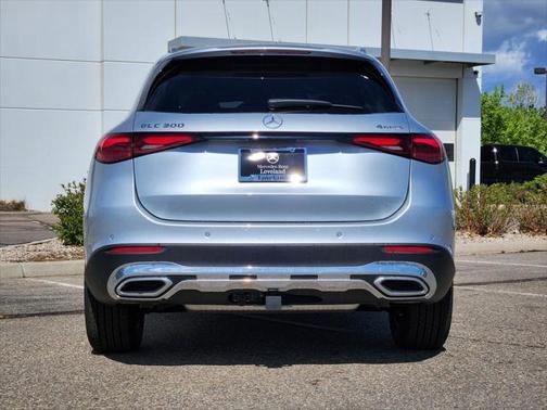 2025 Mercedes-Benz GLC 300 4MATIC