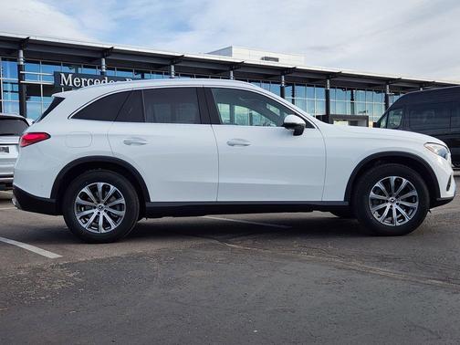 2025 Mercedes-Benz GLC 300 Base 4MATIC