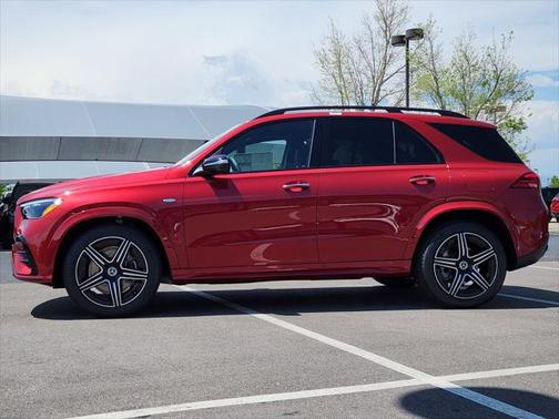2025 Mercedes-Benz GLE 450e 4MATIC