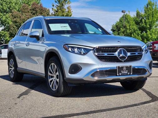 2026 Mercedes-Benz GLC 300 4MATIC