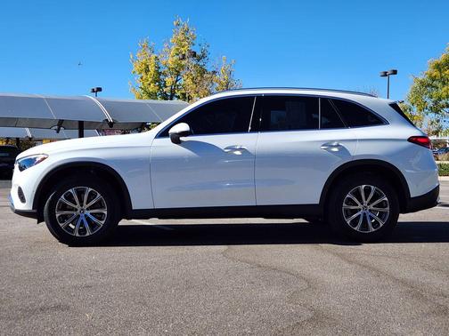 2025 Mercedes-Benz GLC 300 4MATIC
