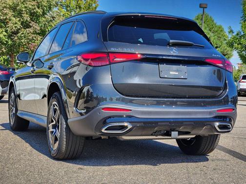 2026 Mercedes-Benz GLC 300 4MATIC