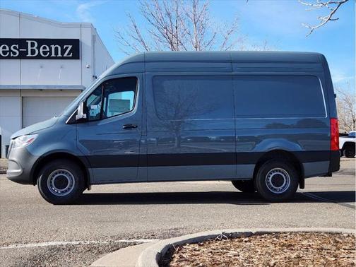 2025 Mercedes-Benz Sprinter 2500 Standard Roof