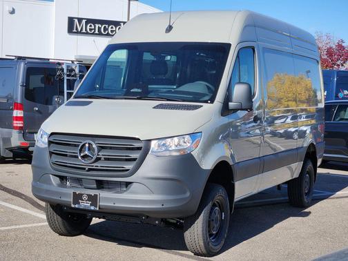 2026 Mercedes-Benz Sprinter 2500 Standard Roof