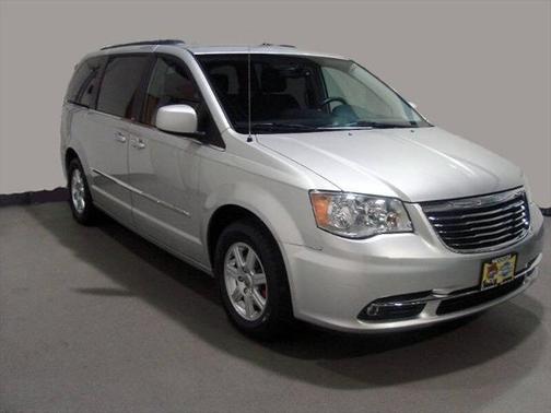 2011 Chrysler Town & Country Touring