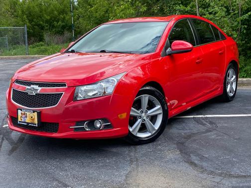 Red 2014 Chevrolet Cruze 2LT
