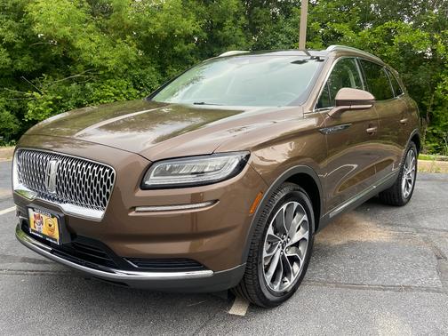 2022 Lincoln Nautilus Reserve