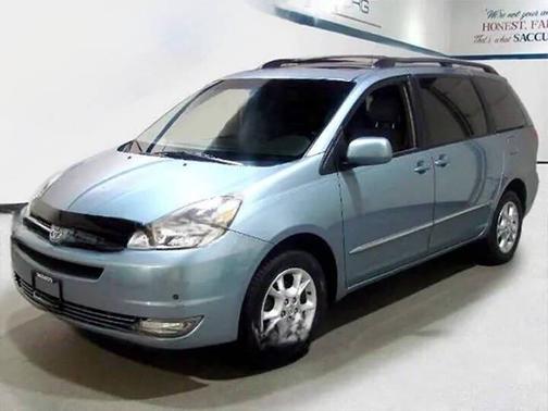 2005 Toyota Sienna XLE