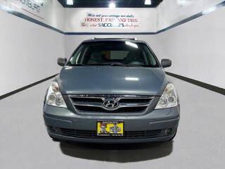 Blue 2007 Hyundai Entourage SE