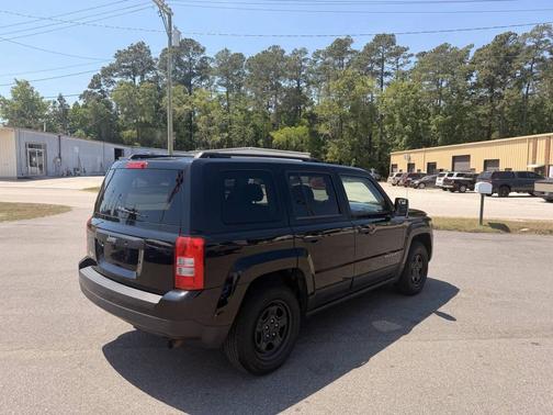Black 2015 Jeep Patriot Sport